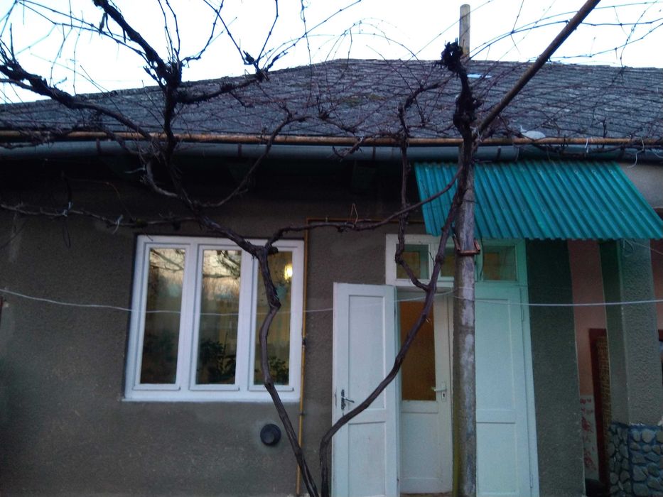 Продаж будинку в с. Ратовці .