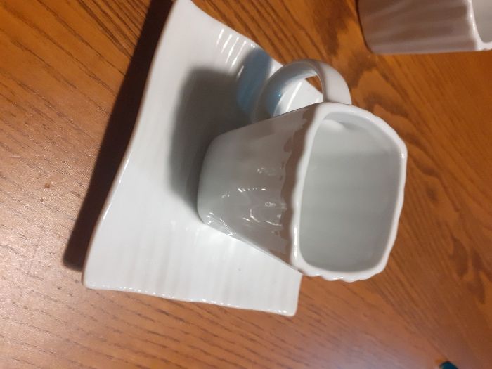 5 chávenas e pratos de café