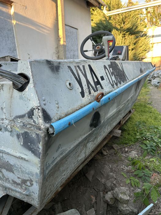 Продам лодку Крым