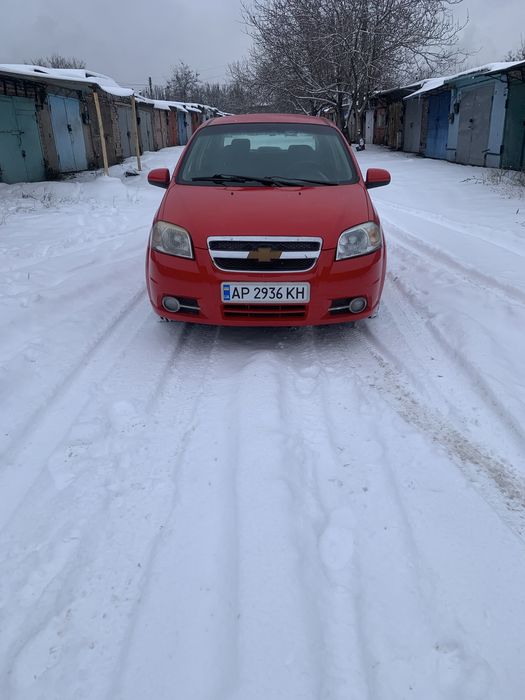 Продам Авео 2007года.1.5 Газ- бензин,ГУр,кондиционер,стеклоподьемники.