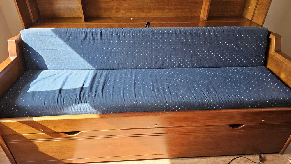 Sofá cama - Estante