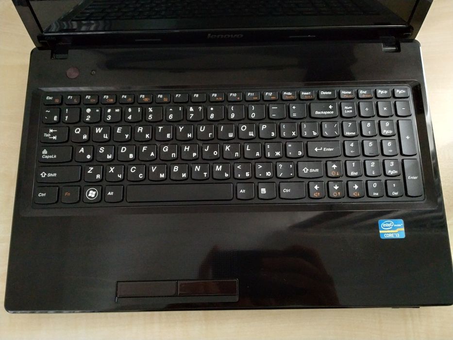 Ноутбук Lenovo G580 i3 intel Nvidia и intel 3000
