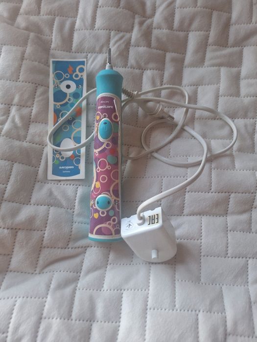 Szczoteczka soniczna philips sonicare ładowarka