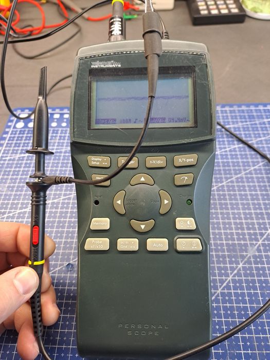 Осциллограф портативный Velleman HPS10 (батарейки или от сети) Бельгия