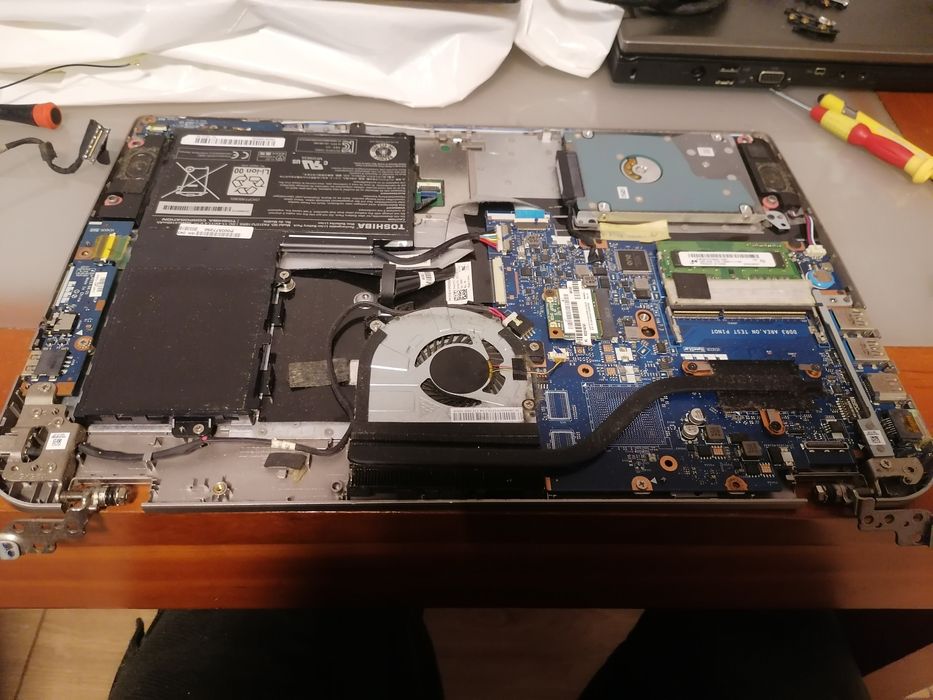 Peças Toshiba satellite M50D-A-10L