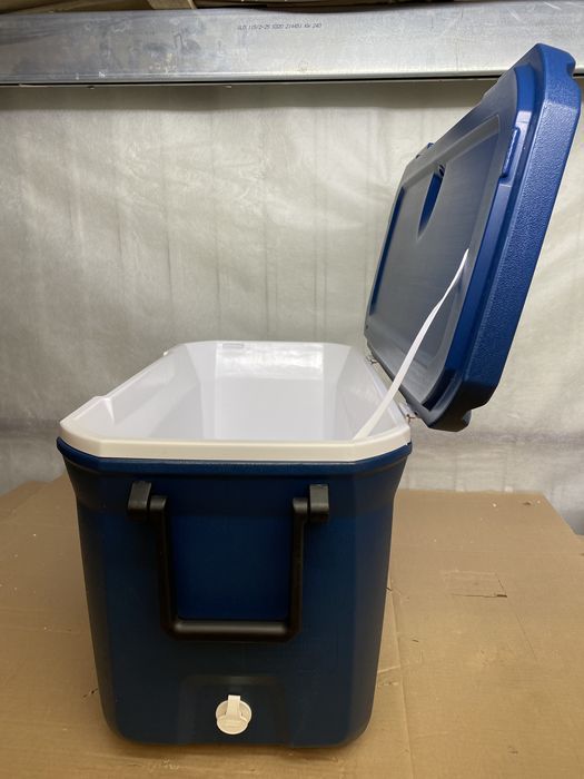 Coleman 70Qt Lodówka Turystyczna Przenośna Na Piknik Plażę 66 L