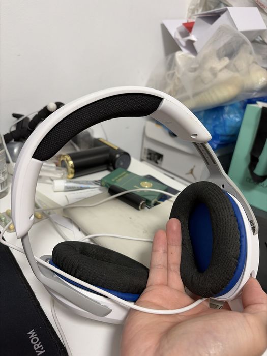 HyperX Gaming Cloud Stinger 2 Core Branco