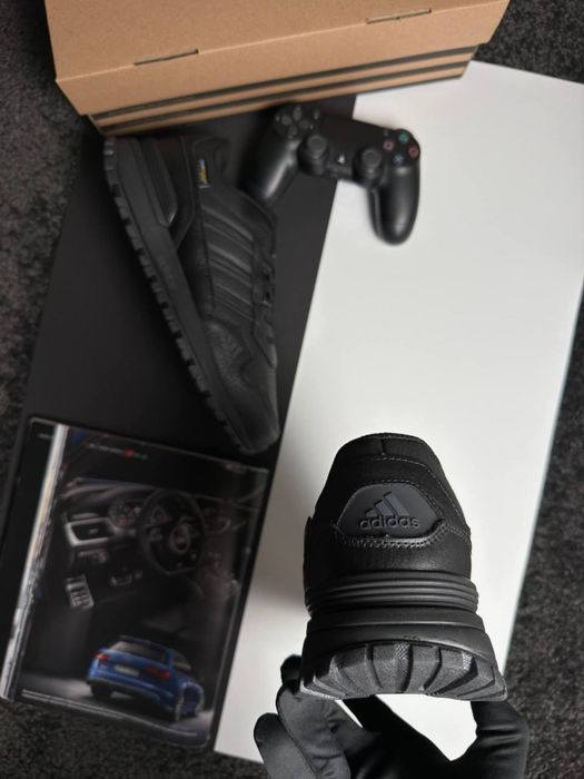 Чоловічі кросівки адідас Adidas ZX 750 All Black [41,42,43,44,45,46]