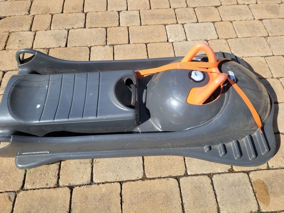 Sanki z kierowcą snow surf nartosanki