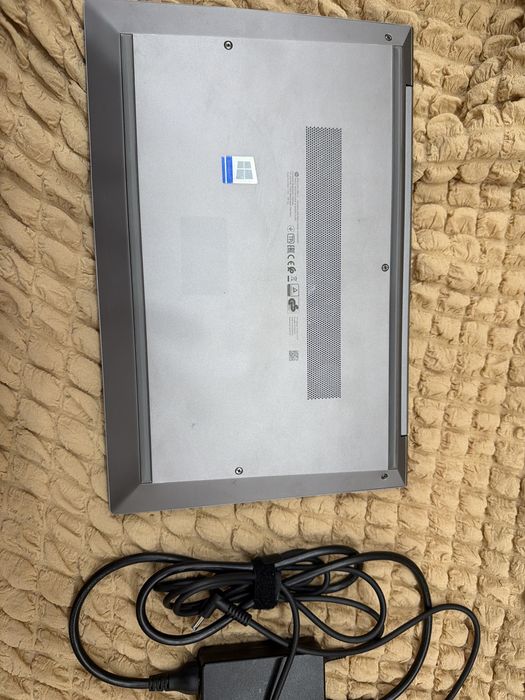 HP ZBook Firefly 14 G7 / i7-10510U / 16GB RAM / 512GB SSD / Кирилиця