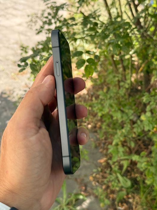 Мобільний телефон Google Pixel 10a 8/128GB Obsidian Neverlock Європа Фізична сім 17 циклів