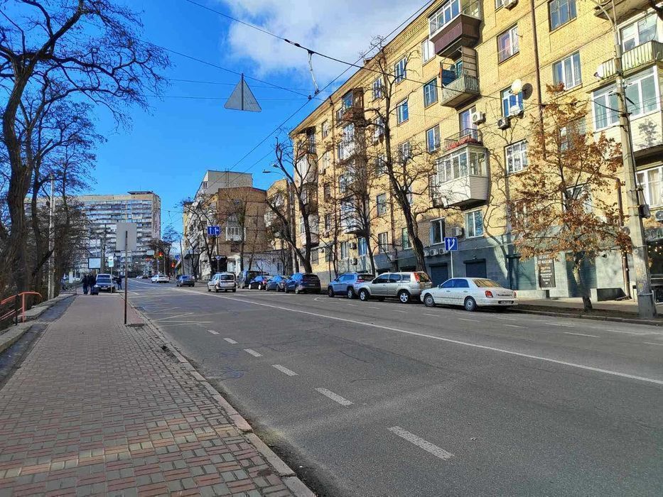 100% справжні фотографії Найкращий хостел Києва Метро Звіринецька
