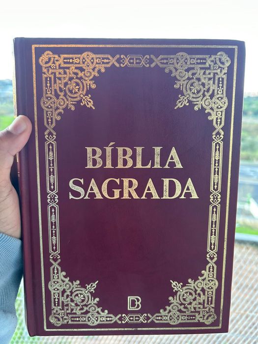 Livros religiosos /historia 5 uni