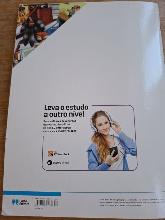 Caderno de Atividades (Para) Textos - Português 7° Ano 
Usado 
Apontamentos a lápis que foram apagados