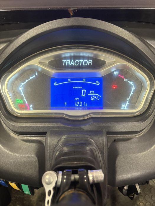 Трактор KENTAVR F244XU на гарантії