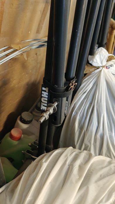 Bagażnik dachowy Thule 4 rowery