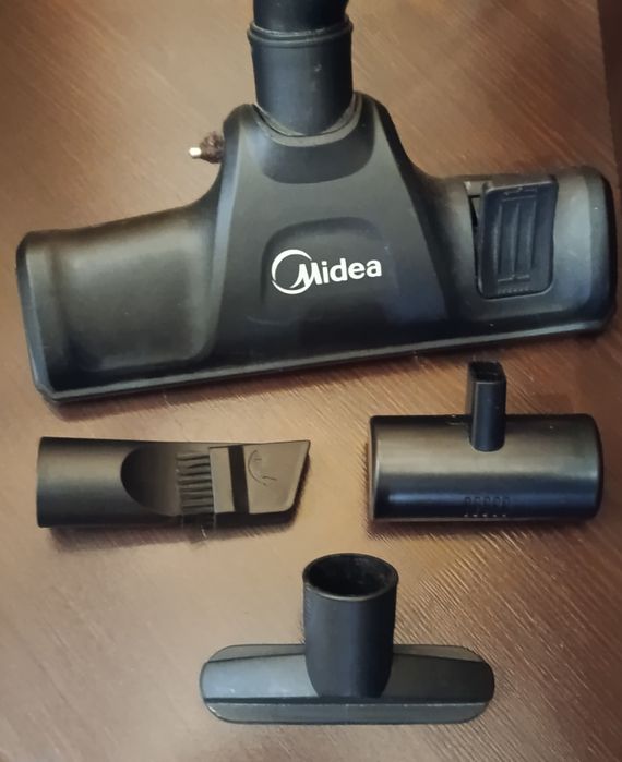 Пылесос без мешка MIDEA MVCC33A5
