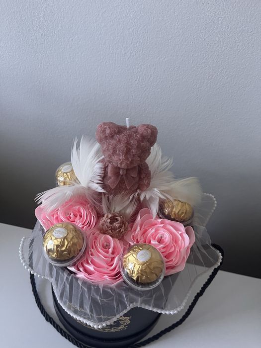 Boz 1 siweca mis duzy oraz czekoladki 5 szt ladnie zapakowane w celafon