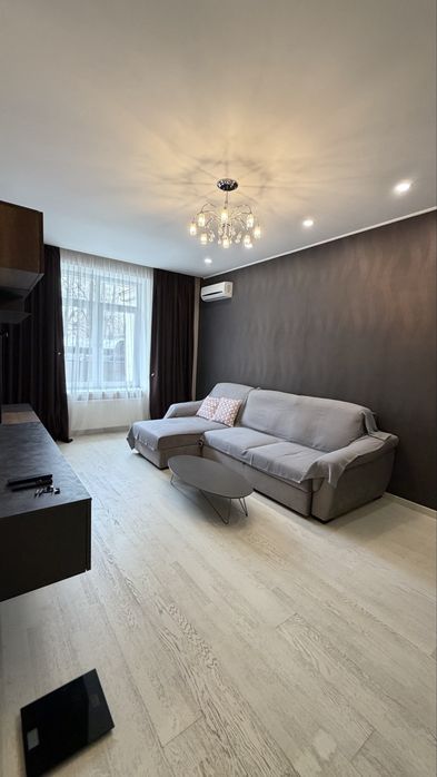 ‼️Шикарна квартира в новобудові з парко місцем і скважиною