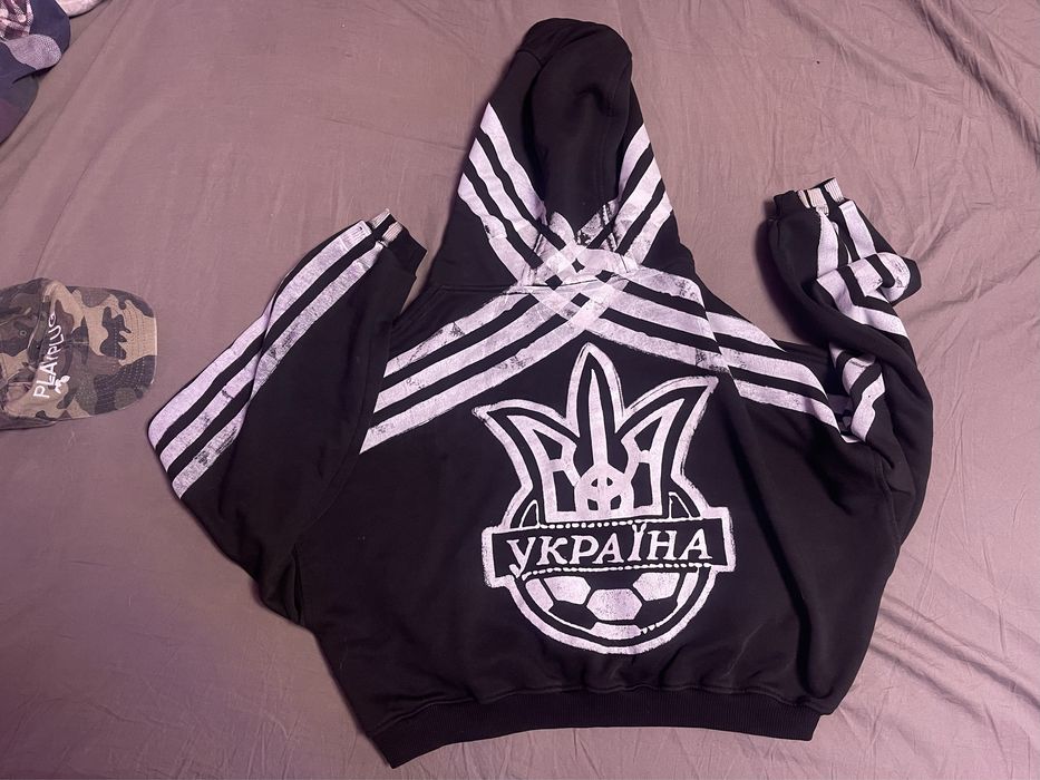 pla4 динамо худі