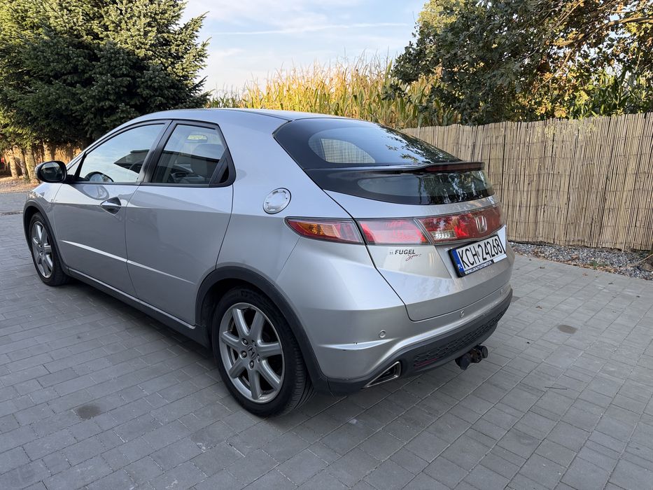 Honda Civic 1.8 benzyna hak