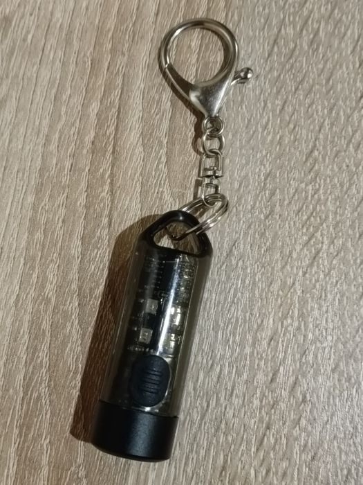 Ліхтарик брелок світло