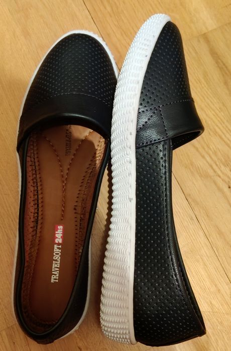 Мокасини, балетки, сліпони