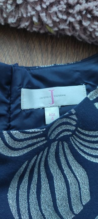 Sukienka wizytowa elegancka 104