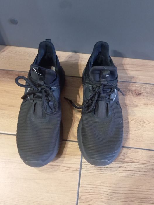 Кросовки женские