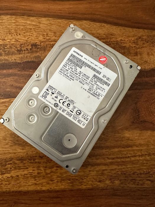 Dysk Hitachi 3tb sprawny polecam