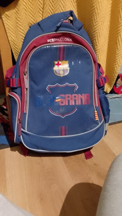 Plecak szkolny FC BARCELONA plus z piórnikiem.