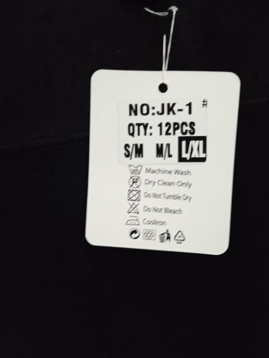 Calças pretas camurça elastano NOVAS Tam L/XL