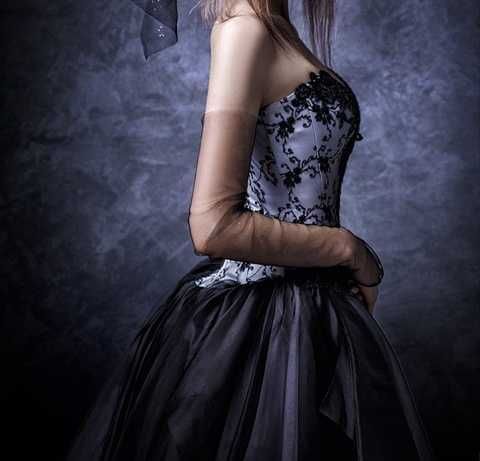Suknia w stylu gotyckim