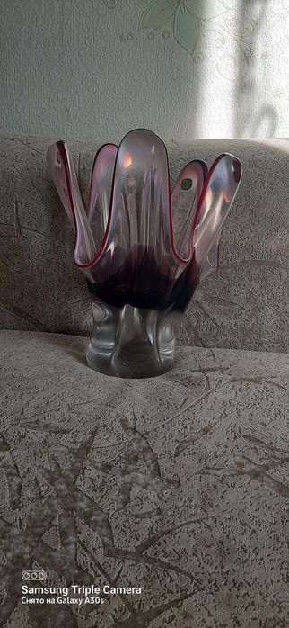 Продам вазу Богемия
