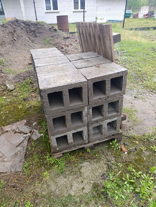 Pustak kominowy dwu komorowy 36x24x24 cena za sztukę