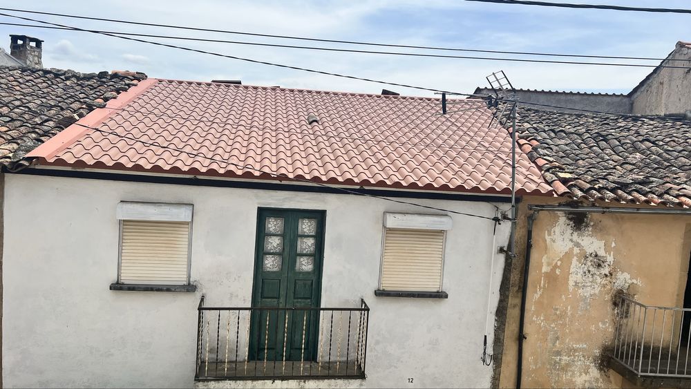 Casa para venda na aldeia de Carviçais - Torre de Moncorvo