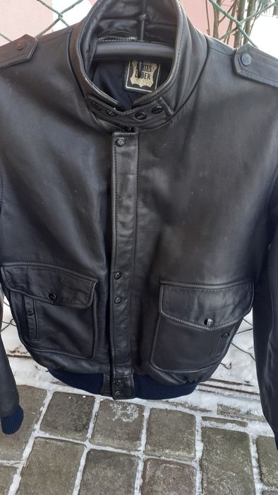 Mужская кожаная куртка-бомбер IXS Швейцария черного цвета.EU 54.