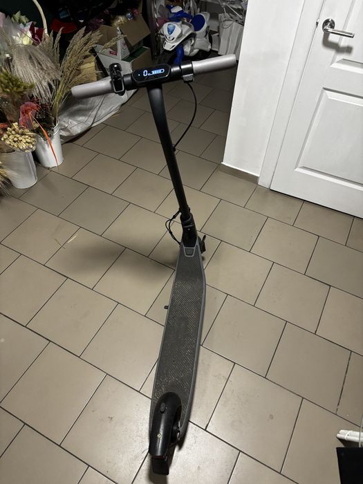 Електросамокат Segway Ninebot E2 E Black