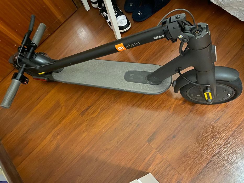 Trotinete eletrica xiomi s2 em bom estado