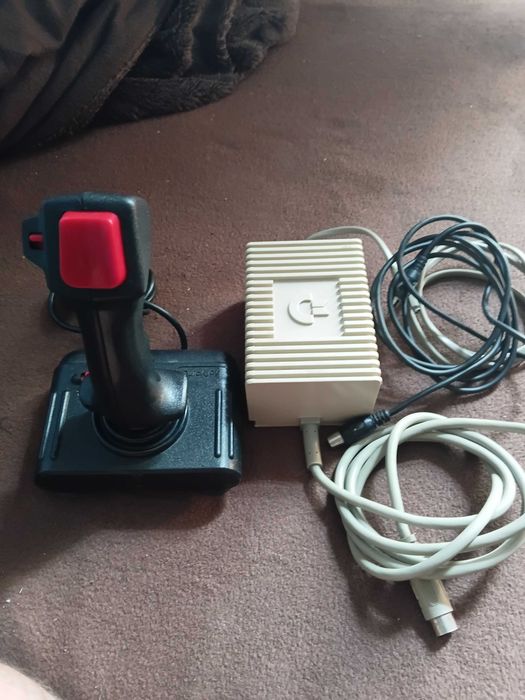 Comodore 64 gry zasilacz