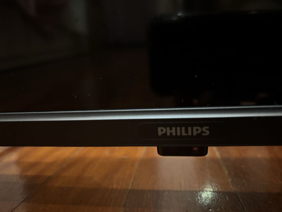 TV PHILIPS 32” com garantia