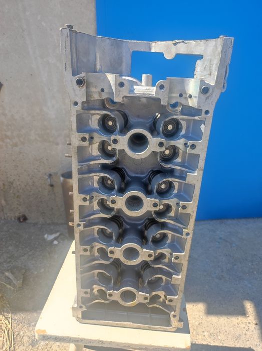 Головка блока цилиндров 405.