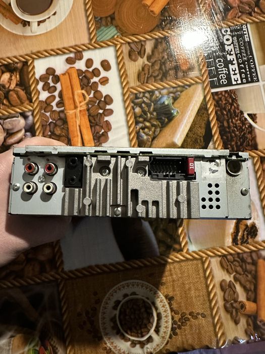 Магнитола Pioneer DEH X5600BT