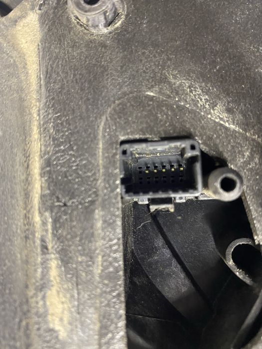Lusterko lewe 5pin RENAULT CLIO III 09-12r EUROPA