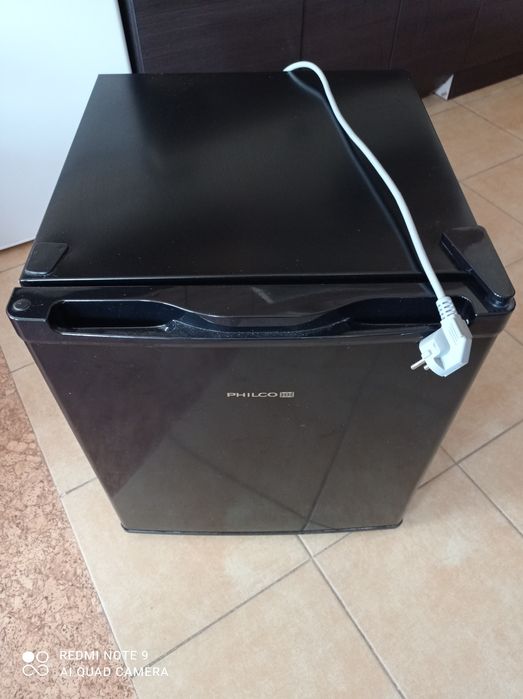 Mini lodówka wdobrym stanie