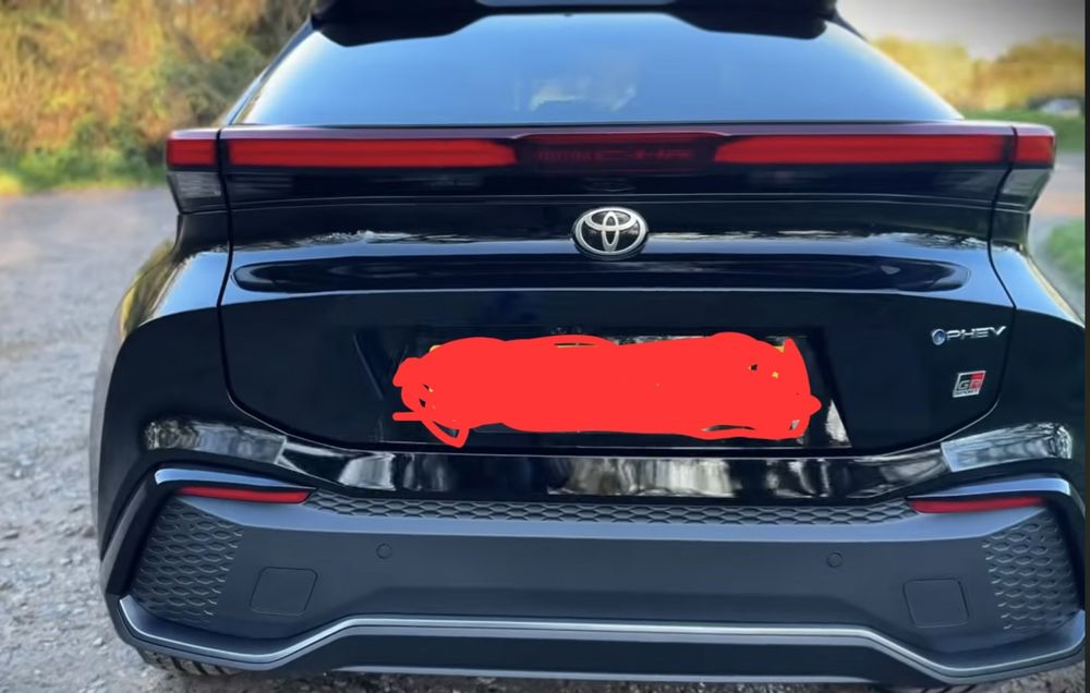 Toyota C-HR 2.0 HDF Plug-in GR — photo 3