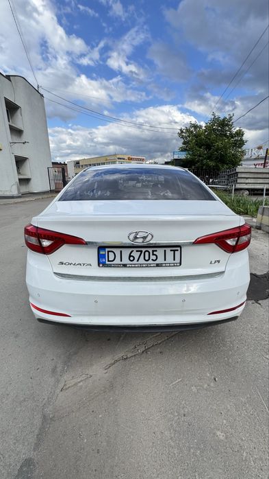 Hyundai sonata 2016
