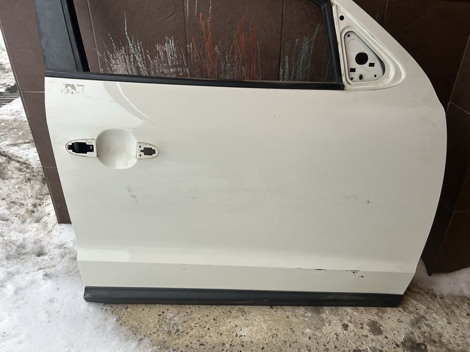 Двері праві санта фе