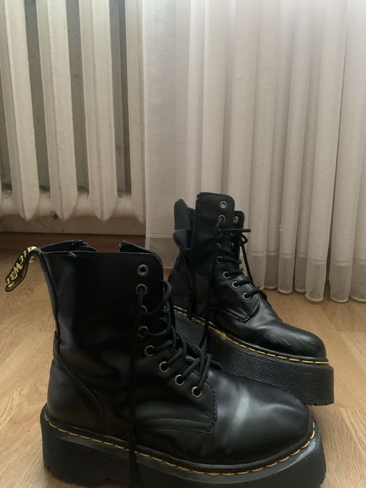 Чоботи Dr Martens