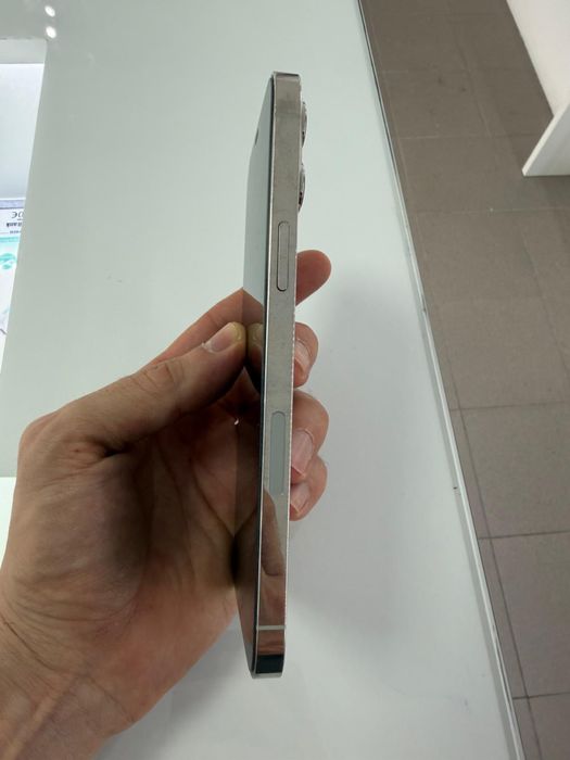 iPhone 12 Pro Max 256GB Branco